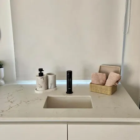 Wayqup Met Groot Terras *